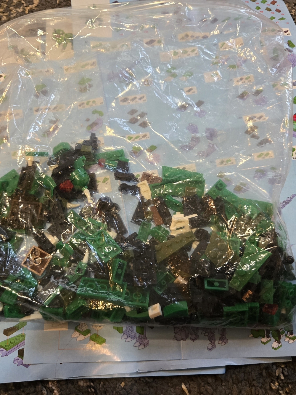 12-N-1 Green Dinosaur/Man/Dragon Set.